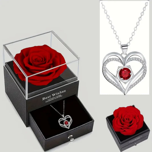 Box with eternal rose and pendant